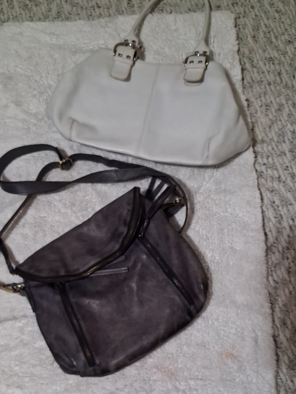 White Women’s Shoulder Bag - Classic Everyday Tote
